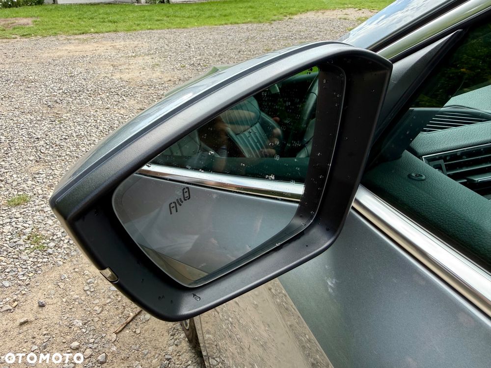 Skoda Superb 2.0 TSI 4x4 L&K DSG - 11