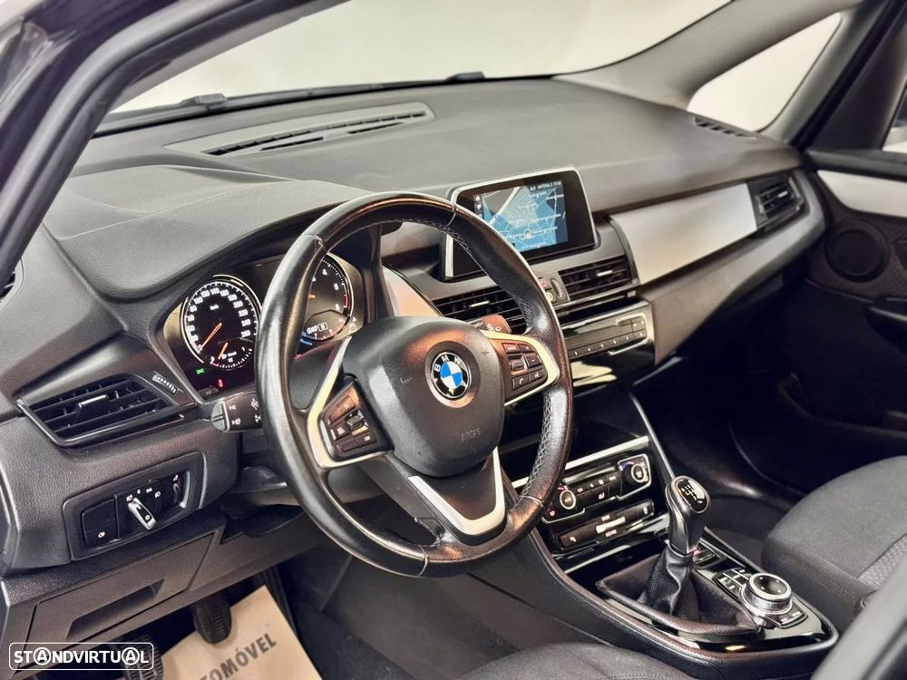 BMW 218 Gran Tourer d Sport Line - 21
