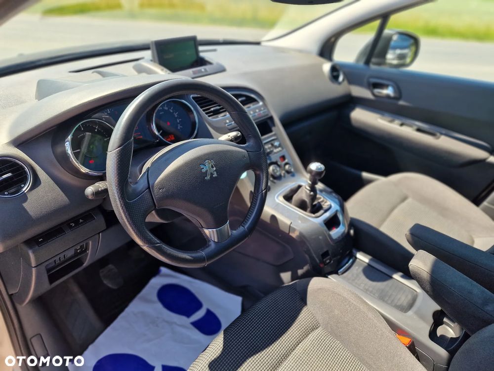 Peugeot 5008 1.6 HDi Premium - 19