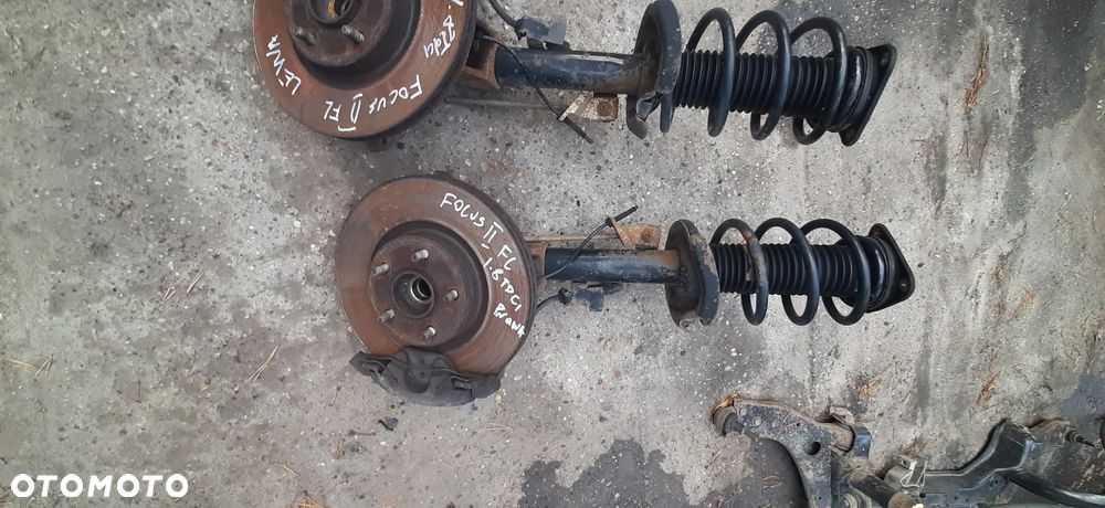 VOLVO S40 II V50 Ford Focus mk2 C-MAX 3M51-3K170 3m51-3k171  4M51-18045 4M51-18K001 macpherson  KOMPLETNY  Zwrotnica , amortyzator sprężyna piasta tarcza zacisk - 3