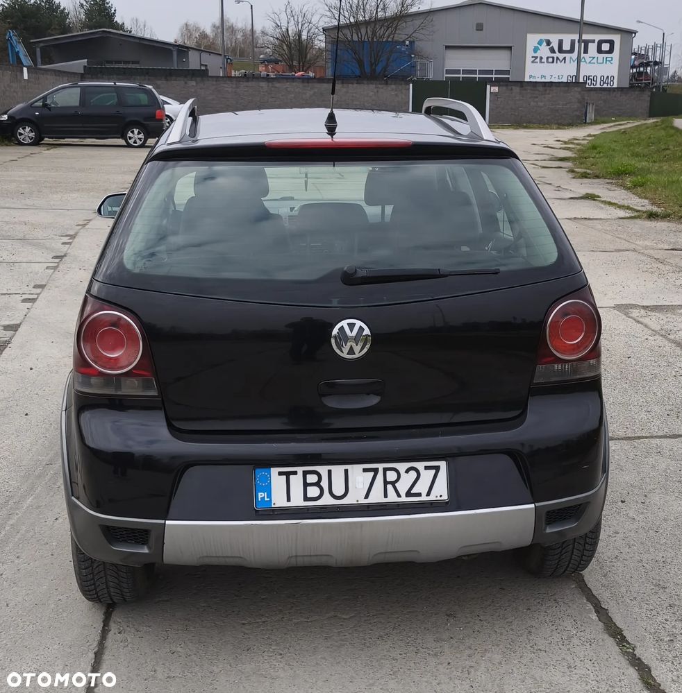 Volkswagen Polo 1.4 TDI Comfortline - 9