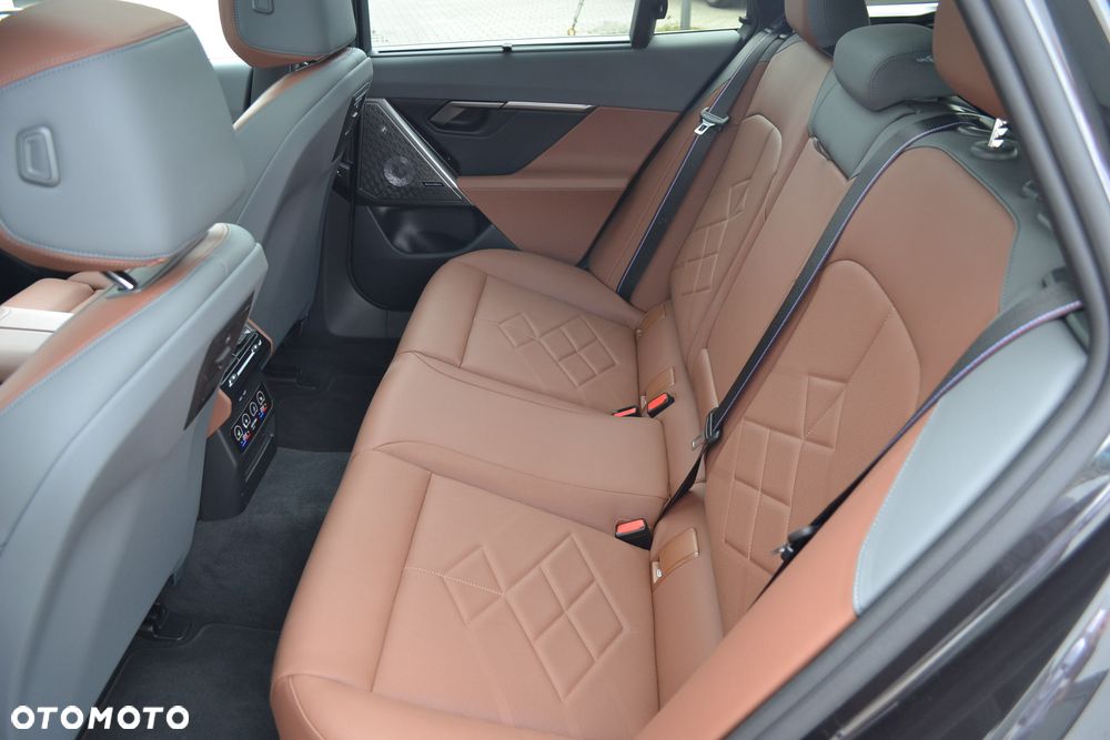 BMW Seria 5 - 22