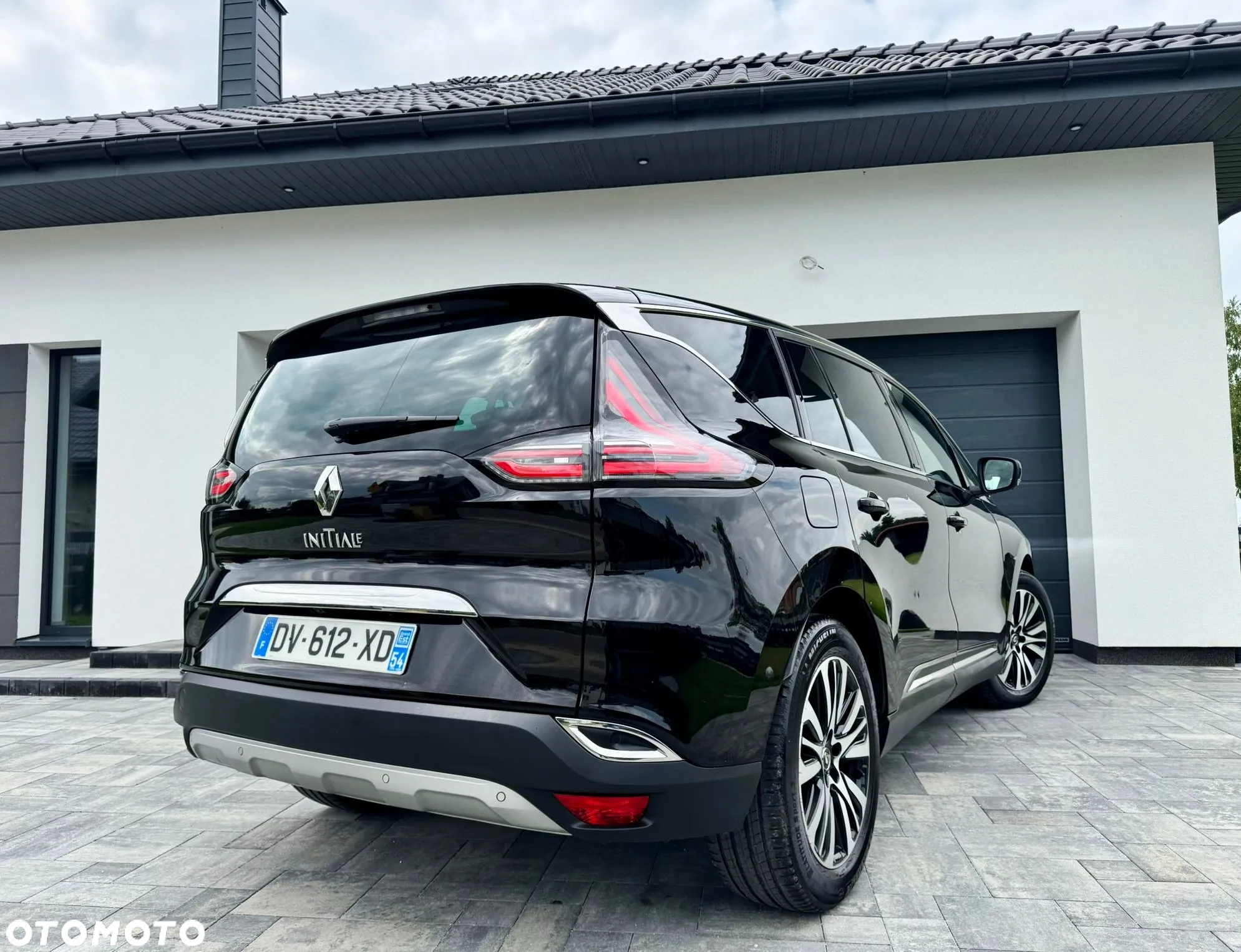 Renault Espace 1.6 dCi Energy Initiale Paris EDC 7os - 4