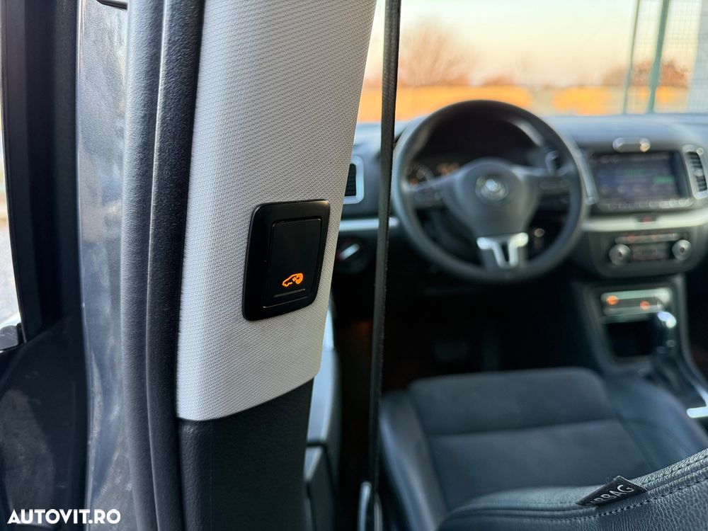 Volkswagen Sharan 2.0 TDI DSG Blue Motion Highline - 6