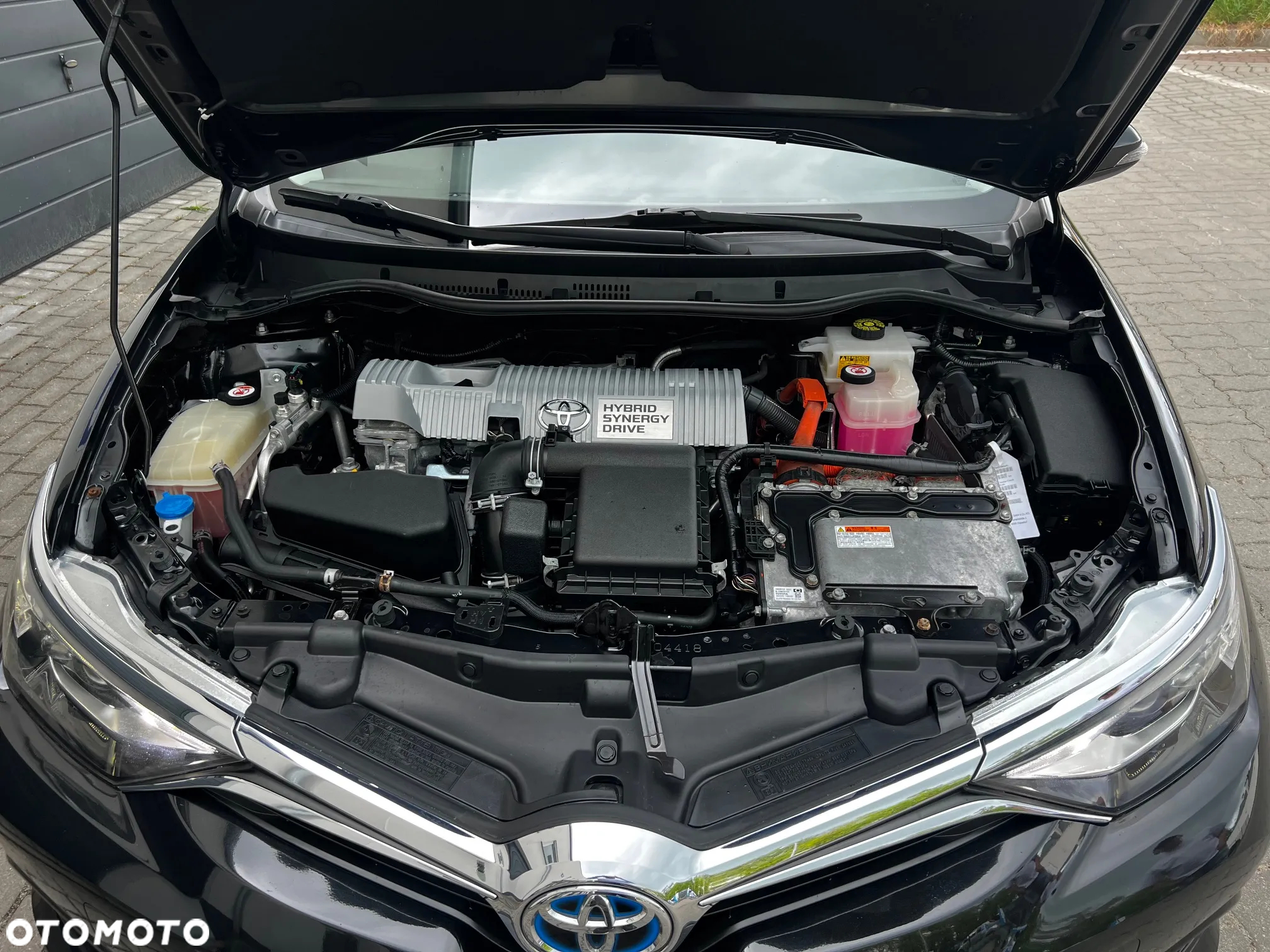 Toyota Auris 1.8 VVT-i Hybrid Automatik Touring Sports Edition S+ - 28