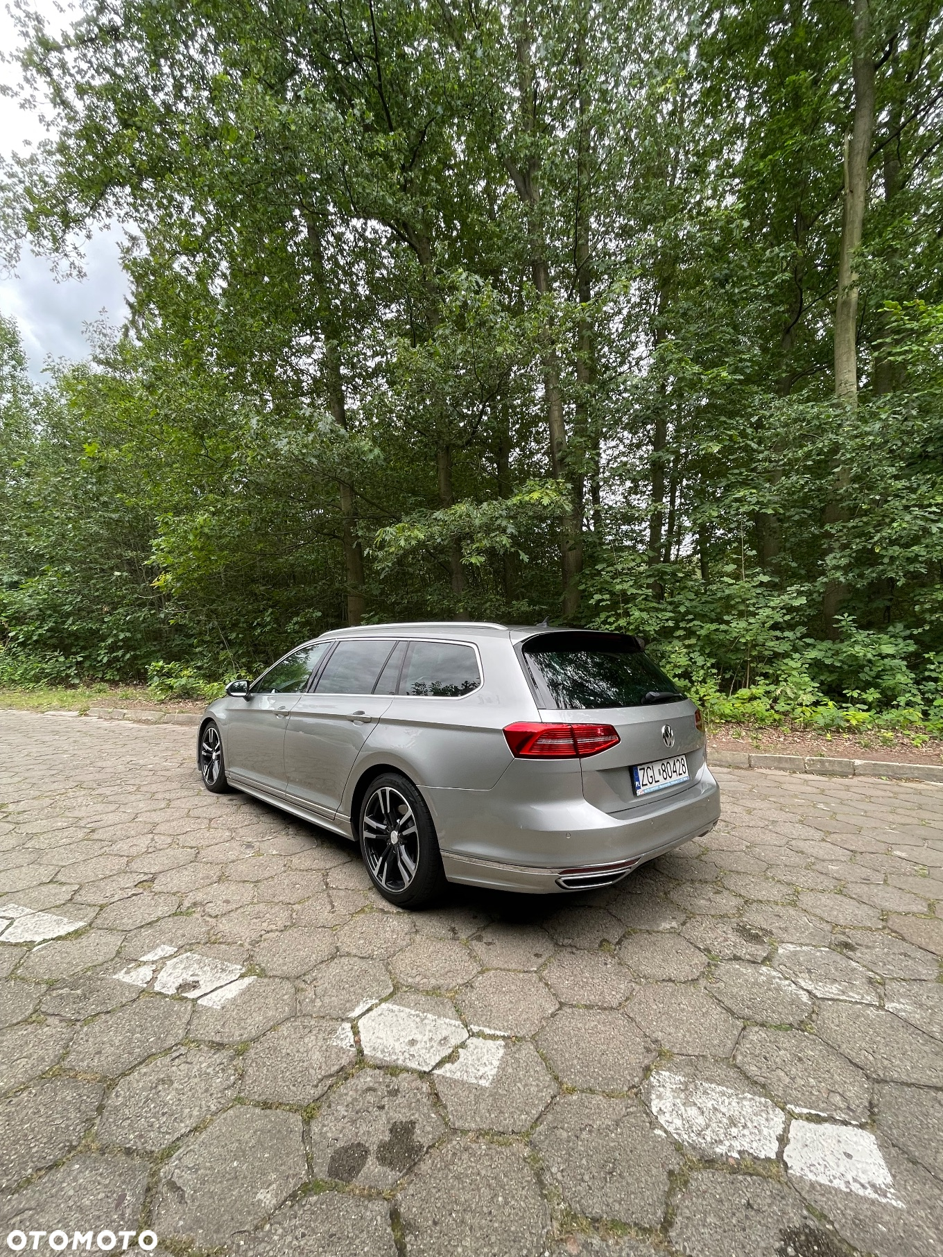 Volkswagen Passat - 18