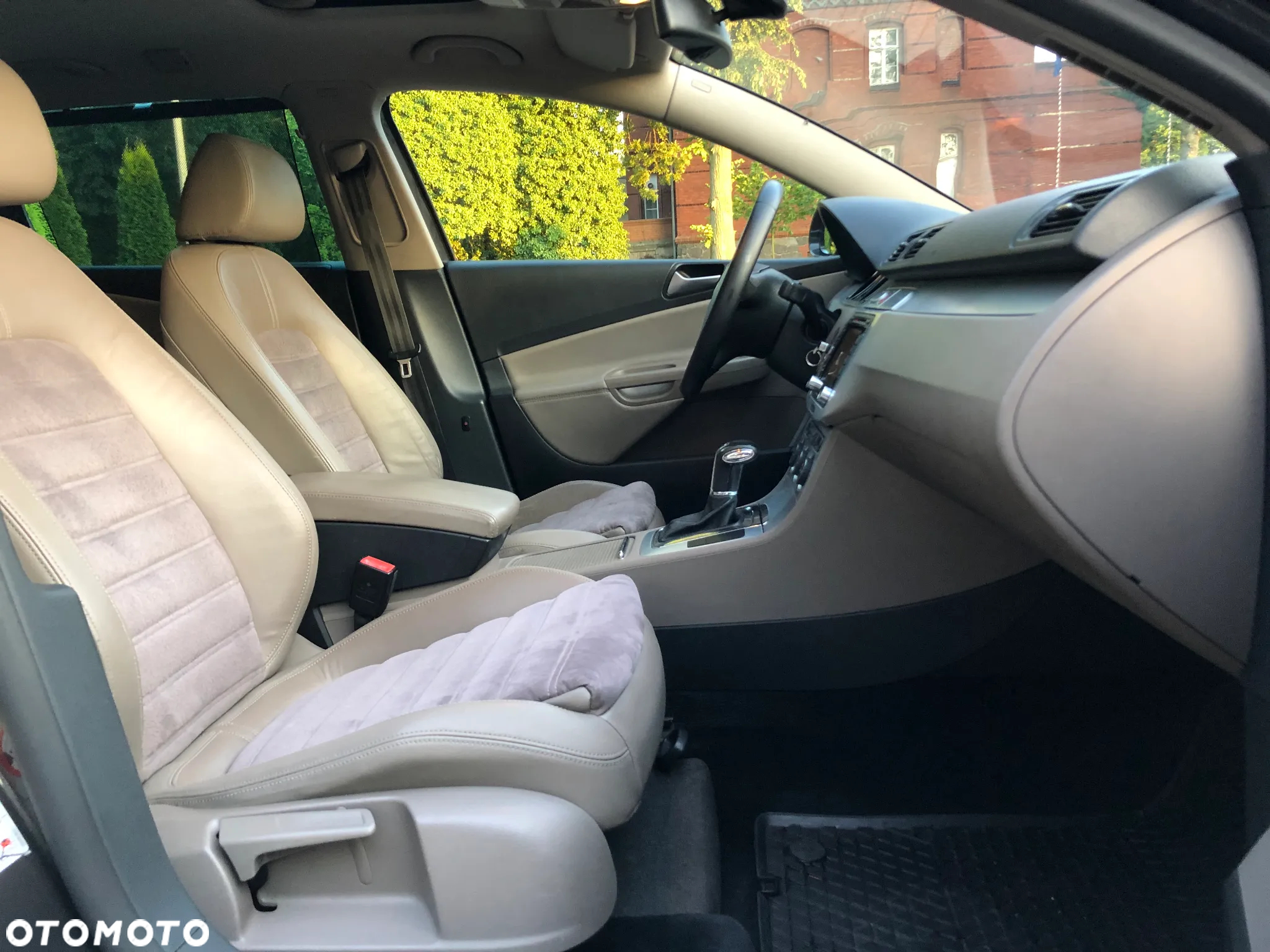 Volkswagen Passat Variant 2.0 TDI DPF DSG Highline - 10