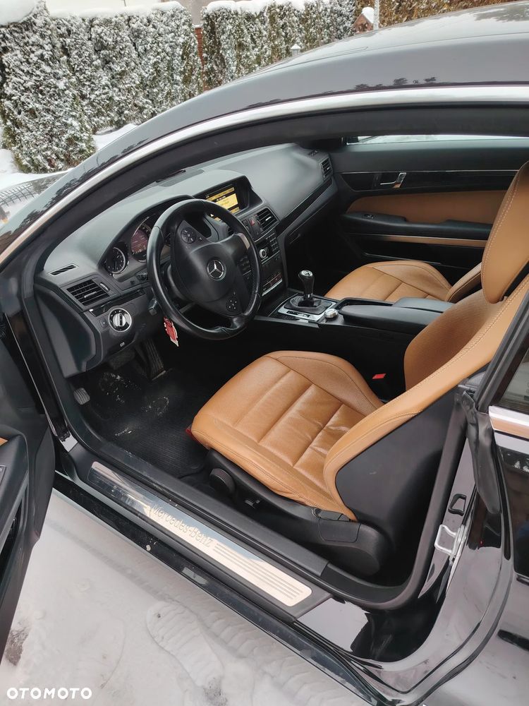 Mercedes-Benz Klasa E - 4