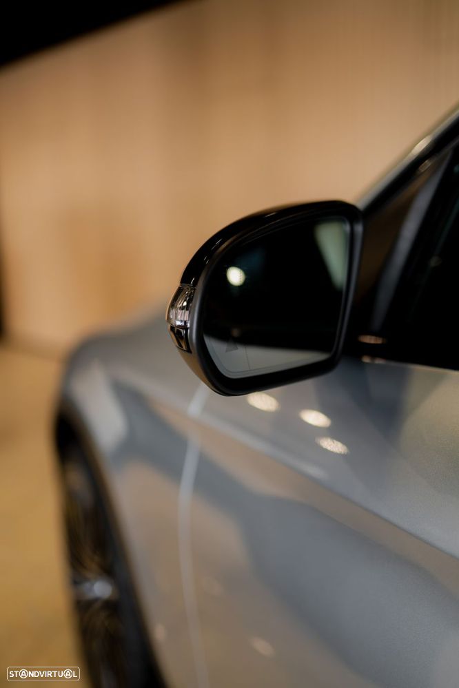 Mercedes-Benz GLC 300 - 19
