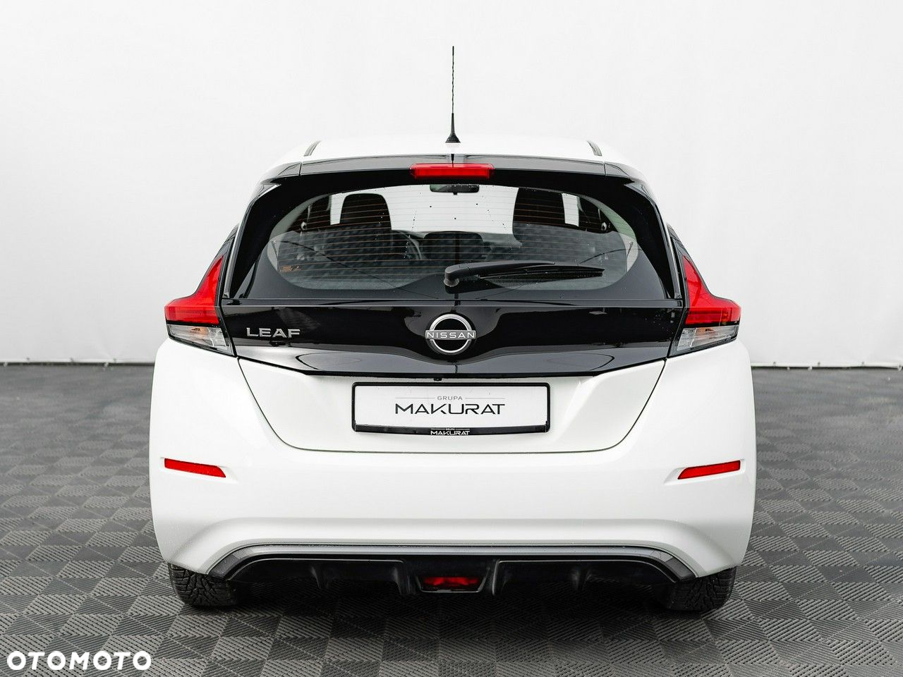 Nissan Leaf - 11