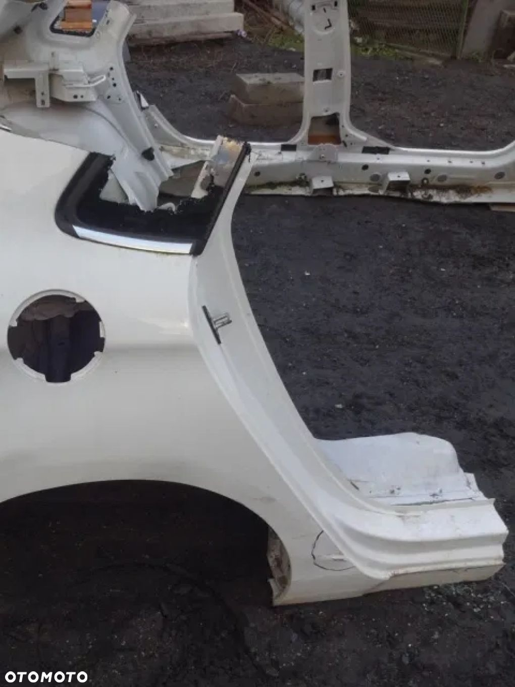 CITROEN C4 II B7 TYLNY BŁOTNIK PAS TYLNY DUPA ĆWAIRTKA - 7