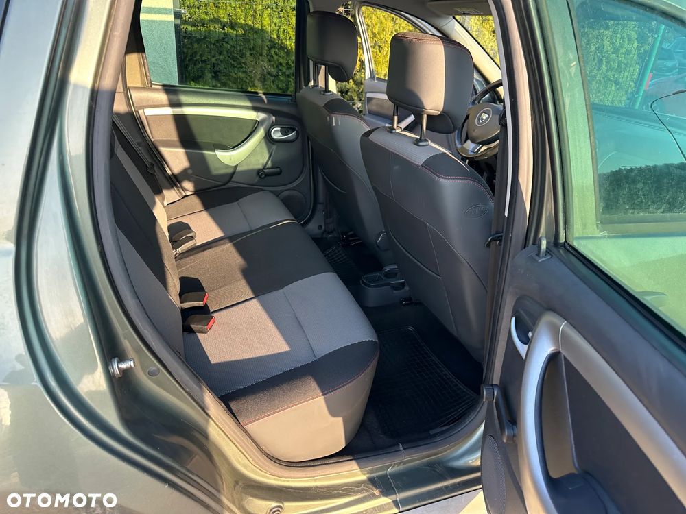 Dacia Duster dCi 90 FAP 4x2 Ice - 19