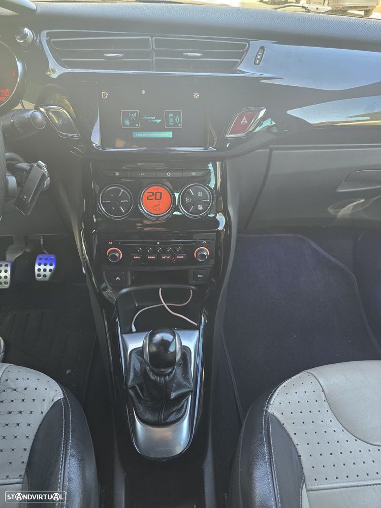 Citroën DS3 1.6 HDi Airdream Sport Chic - 11