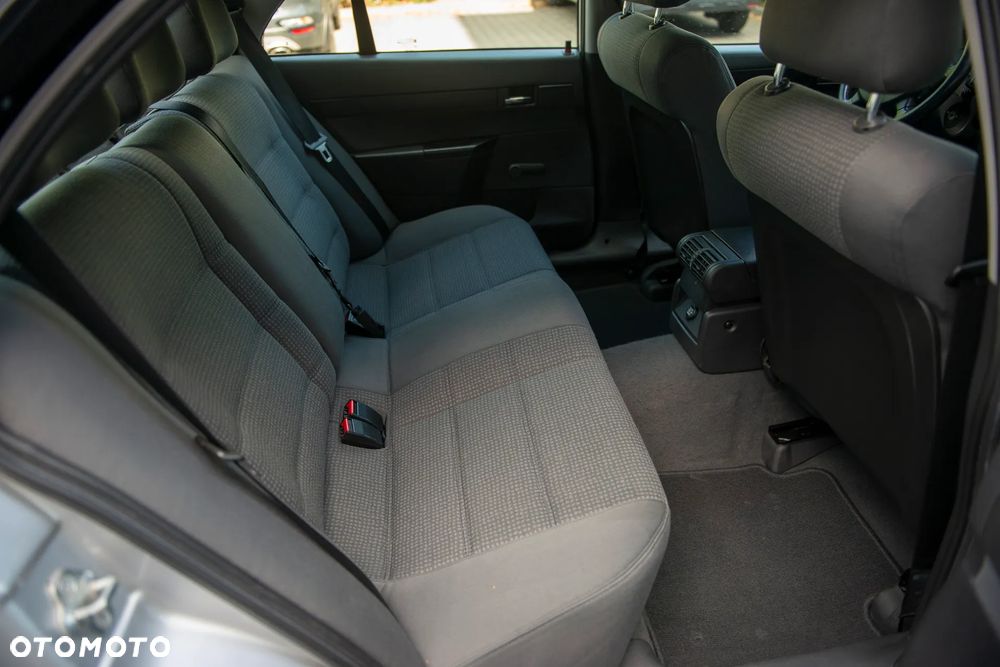 Opel Omega 2.2 Elegance - 23