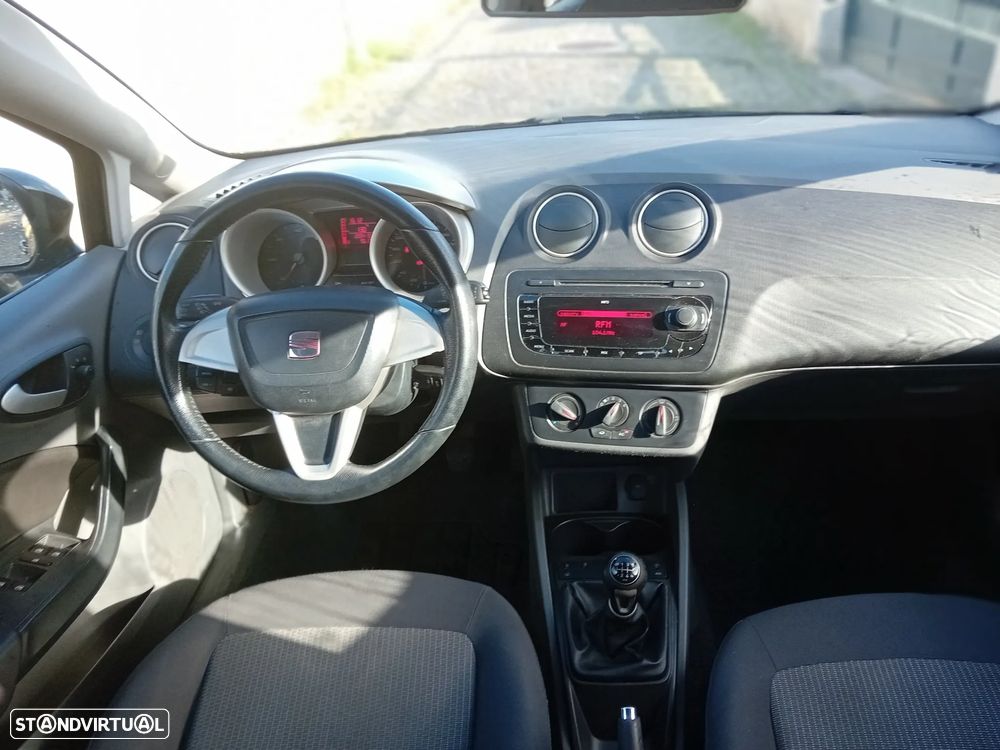 SEAT Ibiza ST 1.2 TDI Style DPF - 14