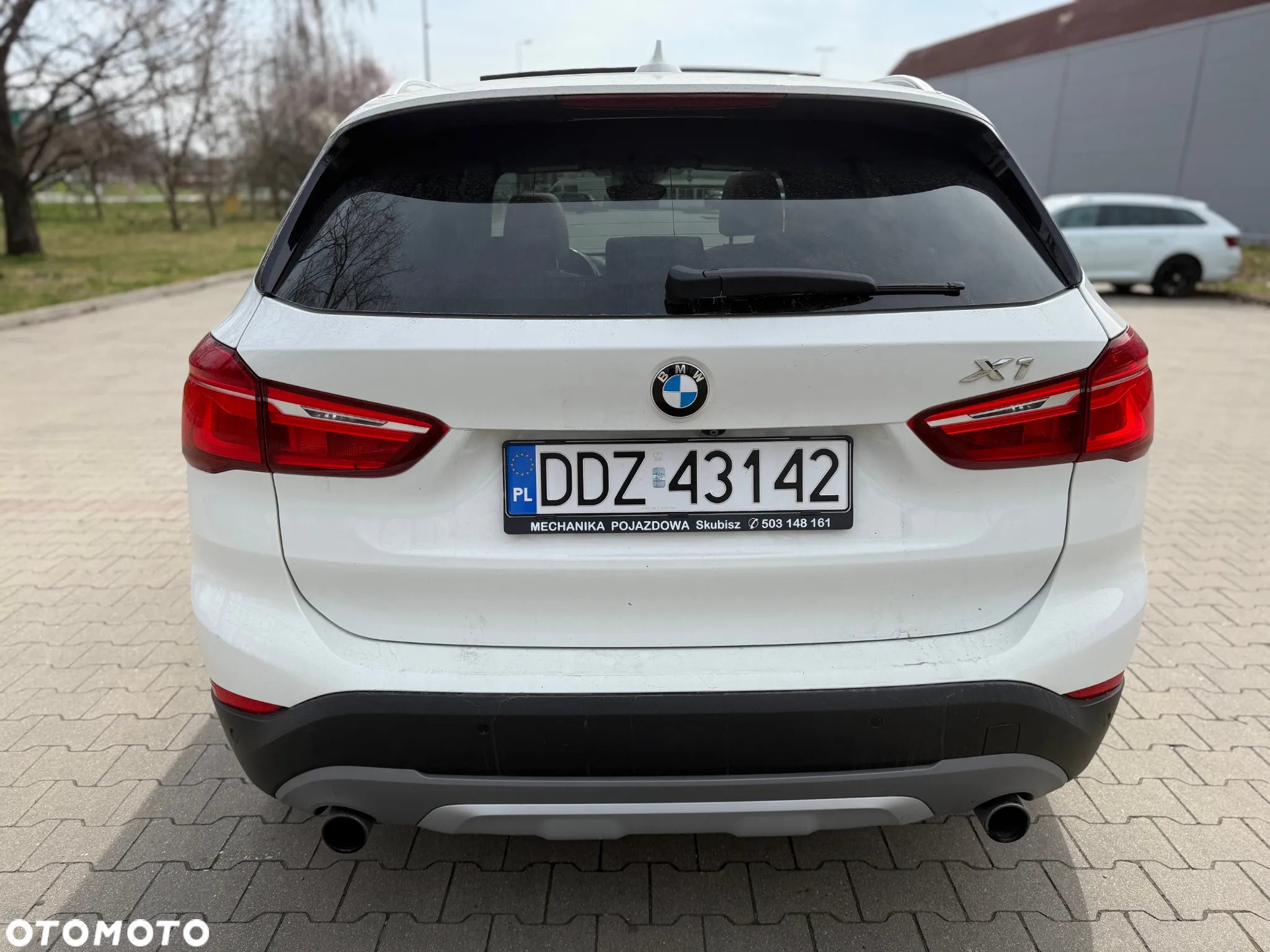 BMW X1 xDrive28i Sport Line - 6