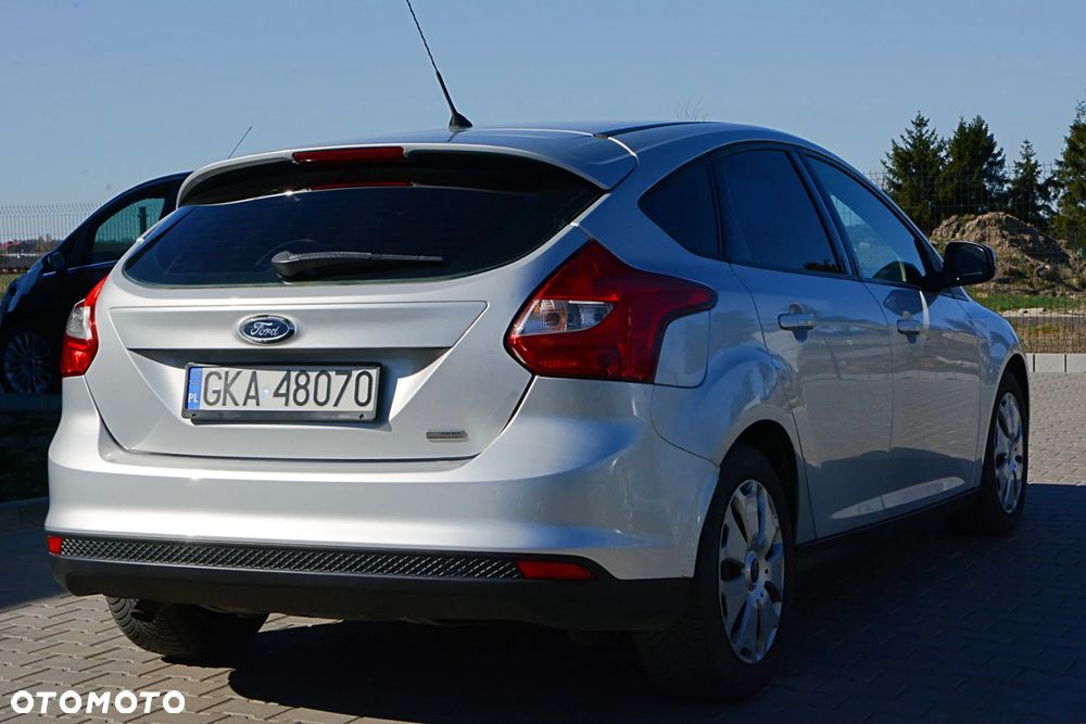 Ford Focus - 8