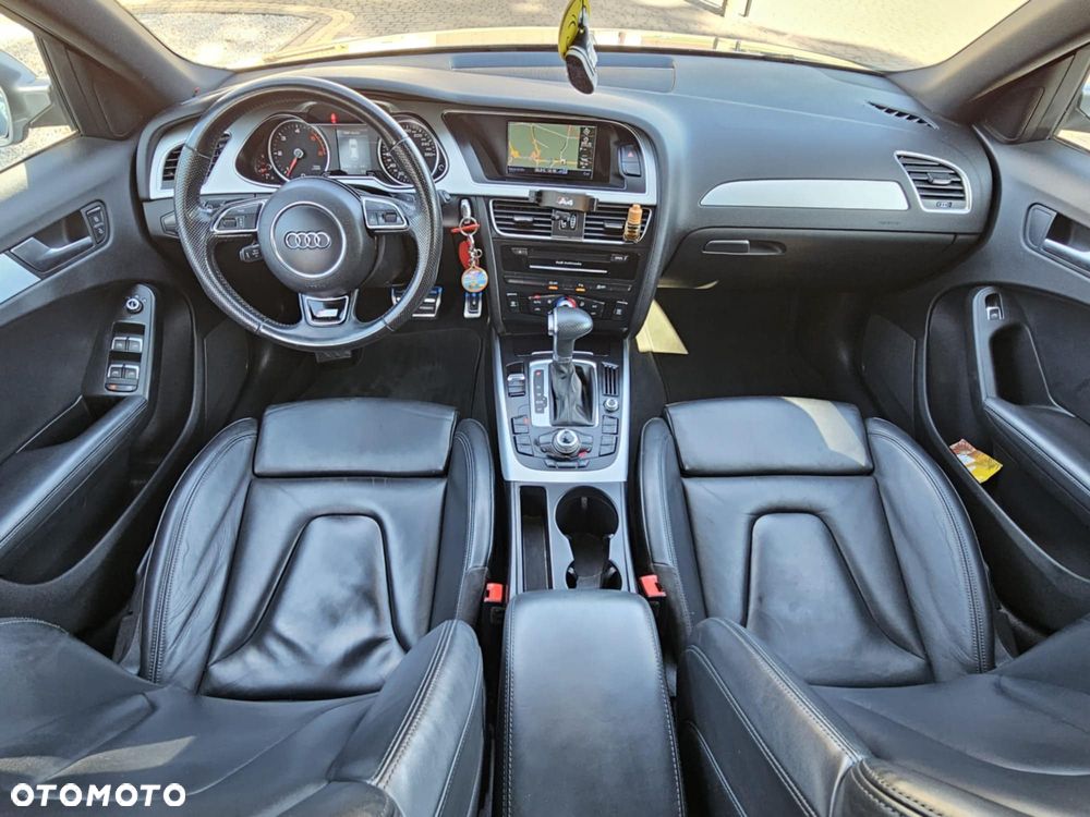 Audi A4 Avant 2.0 TDI DPF multitronic S line Sportpaket - 8