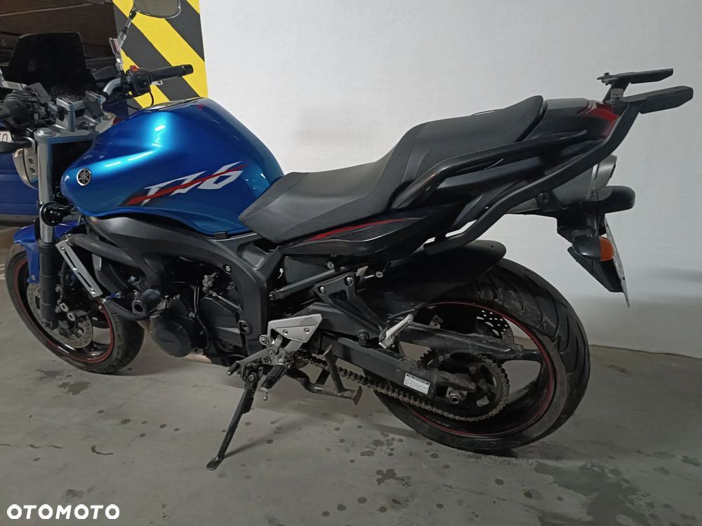 Honda Hornet - 35