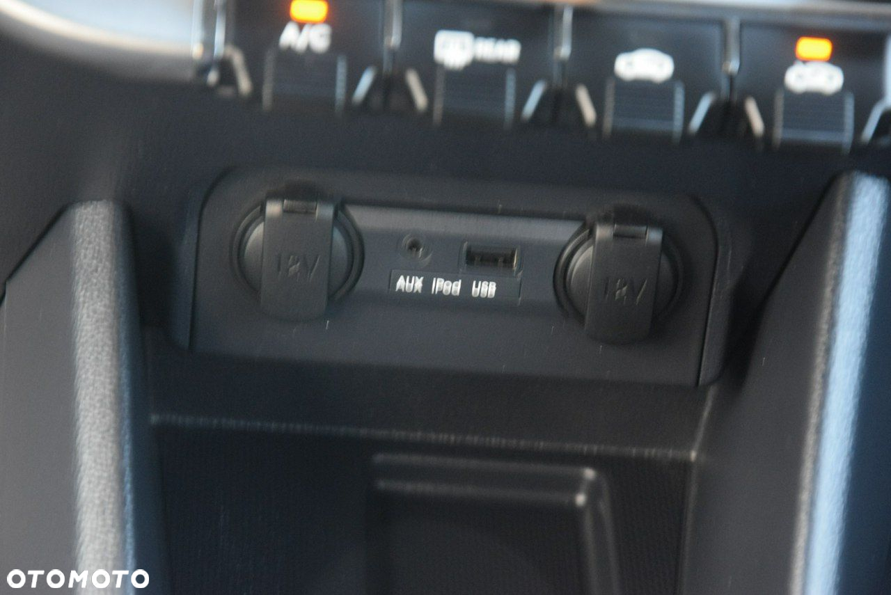 Kia Rio - 23