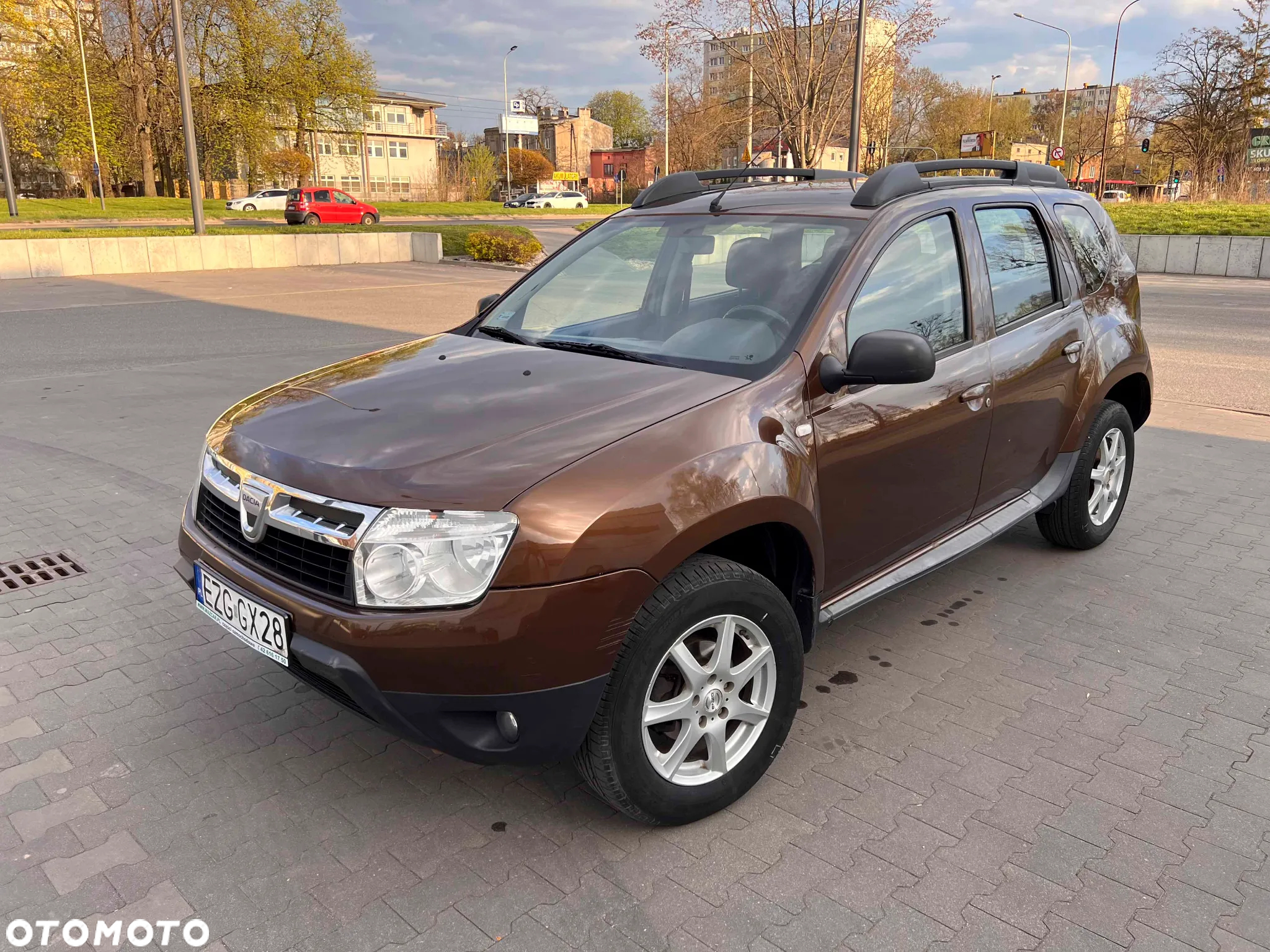 Dacia Duster 1.6 Laureate - 10