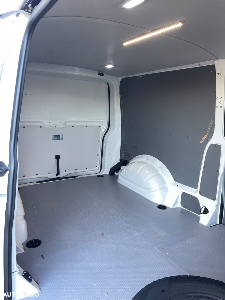 Volkswagen Transporter 2.0TDI  LUNG  2CULISANTE - 22