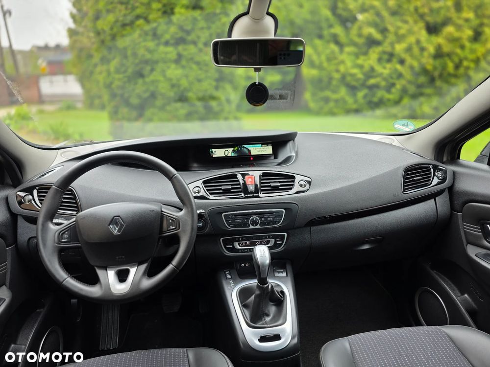 Renault Scenic 2.0 16V 140 CVT Luxe - 11