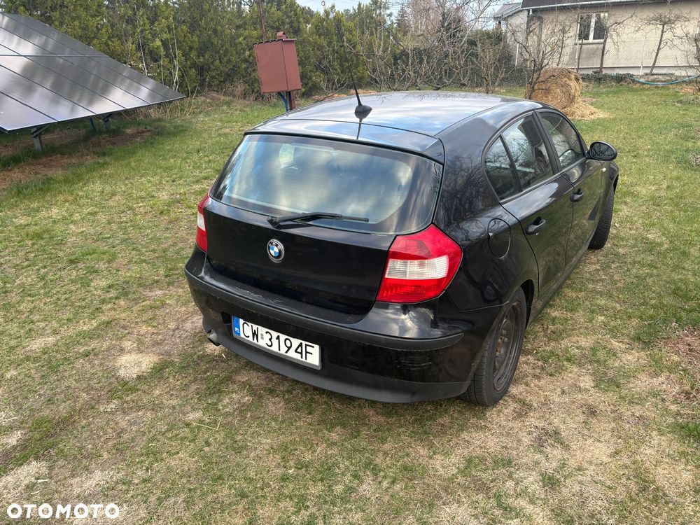BMW Seria 1 116i - 4