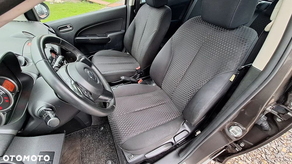 Mazda 2 - 9