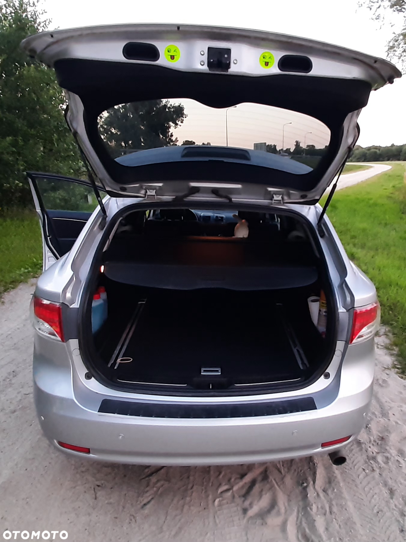 Toyota Avensis Combi 1.8 Comfort - 10