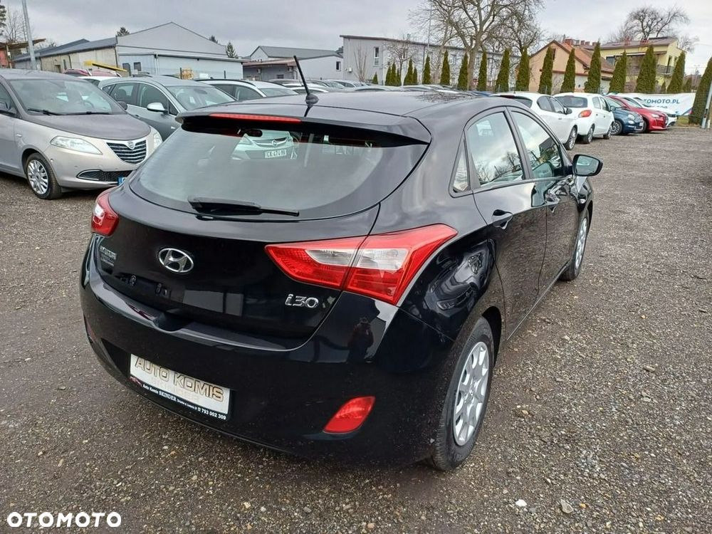 Hyundai i30 1.4 Classic + - 7