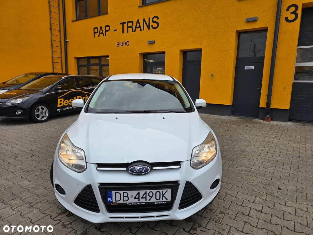Ford Focus Turnier 1.6 TDCi ECOnetic 88g Start-Stopp-Sy Titanium