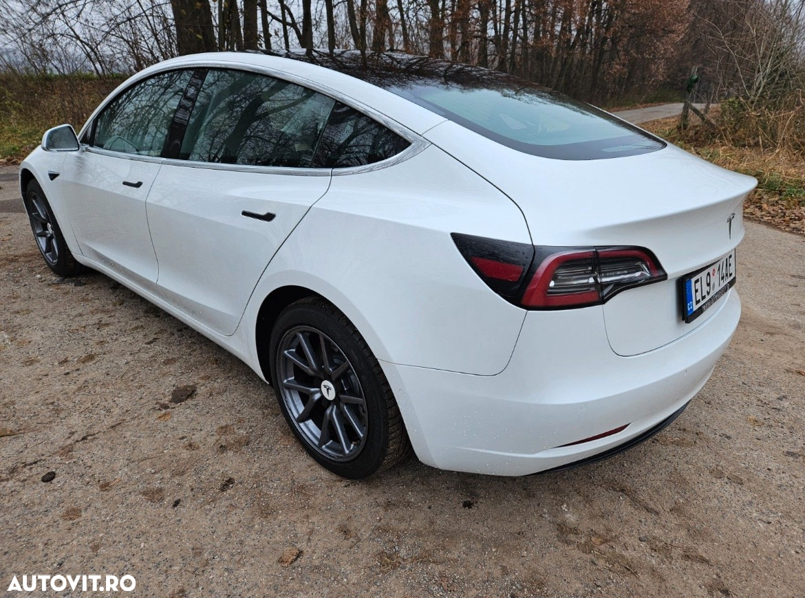 Tesla Model 3 Langstreckenbatterie Allradantrieb Dual Motor - 9