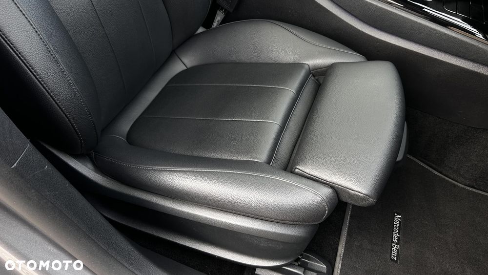 Mercedes-Benz CLA - 24