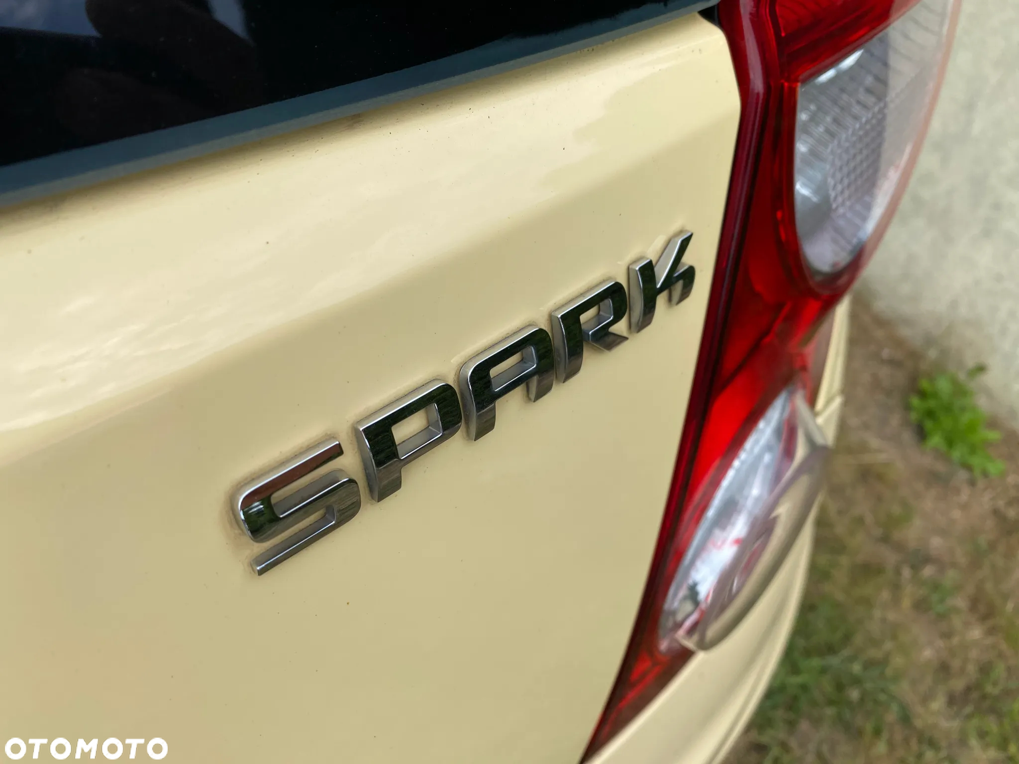 Chevrolet Spark 1.0 Base+ - 22