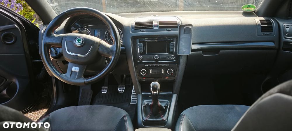 Skoda Octavia 2.0 TDI DPF RS - 15