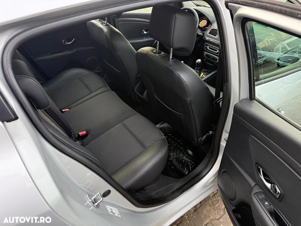 Renault Megane - 5