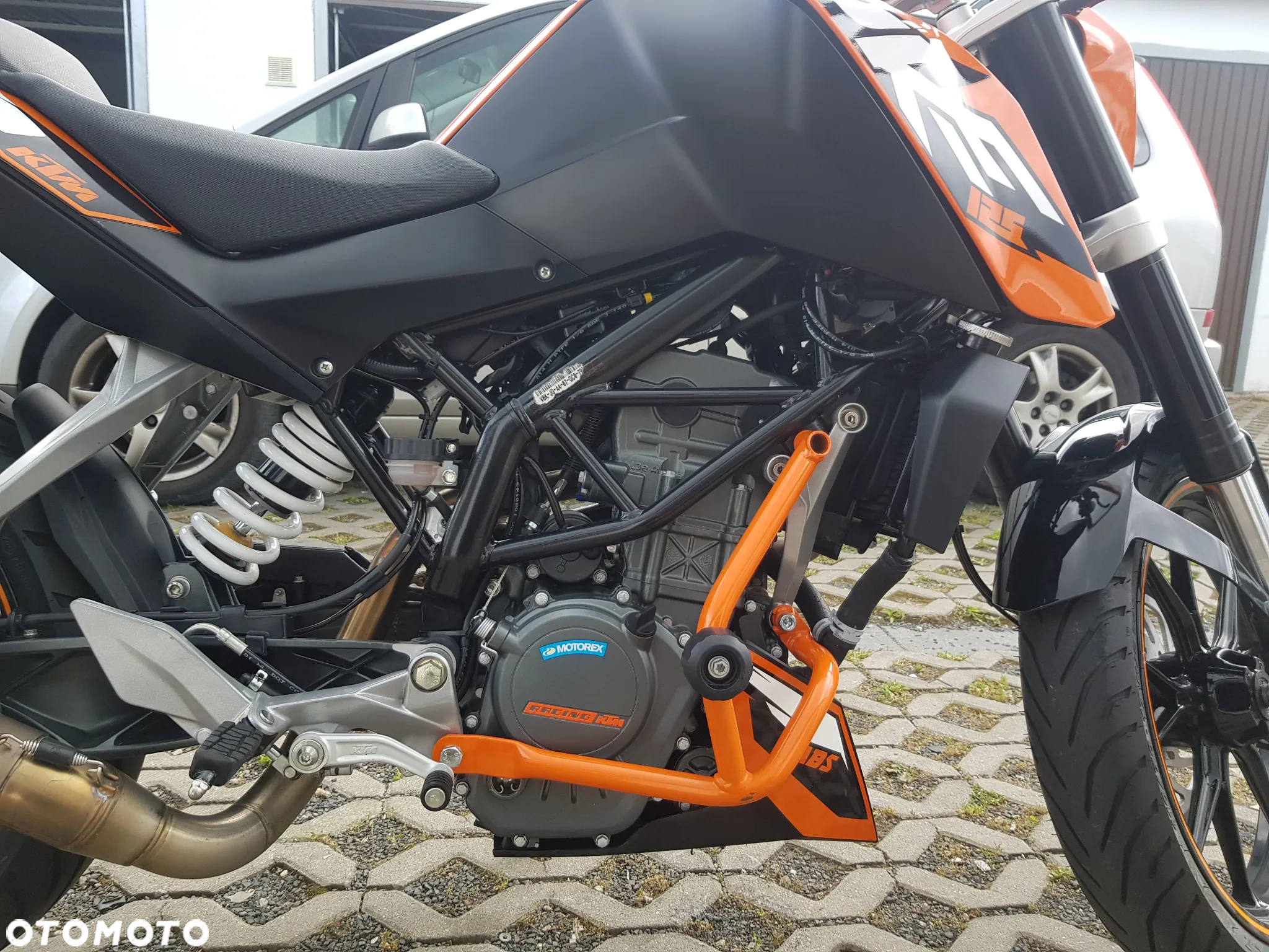 KTM Duke - 18