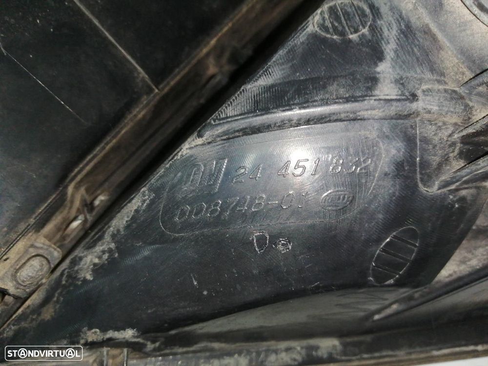 FAROLIM TRASEIRO ESQUERDO OPEL ASTRA H GTC 2006 - 1