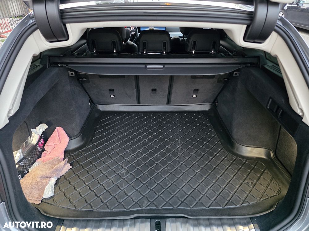 BMW Seria 3 320d xDrive AT MHEV - 9