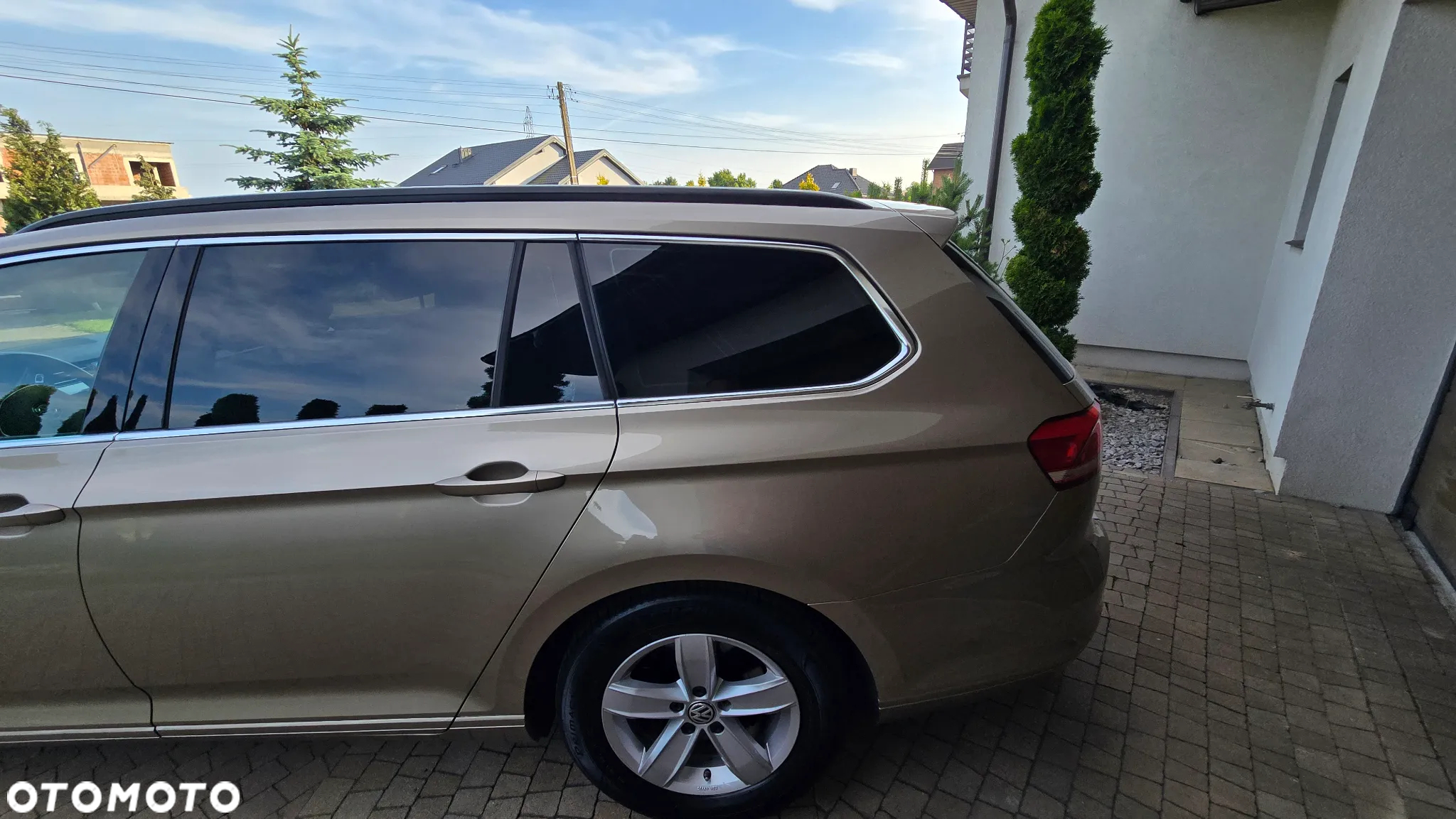 Volkswagen Passat - 23