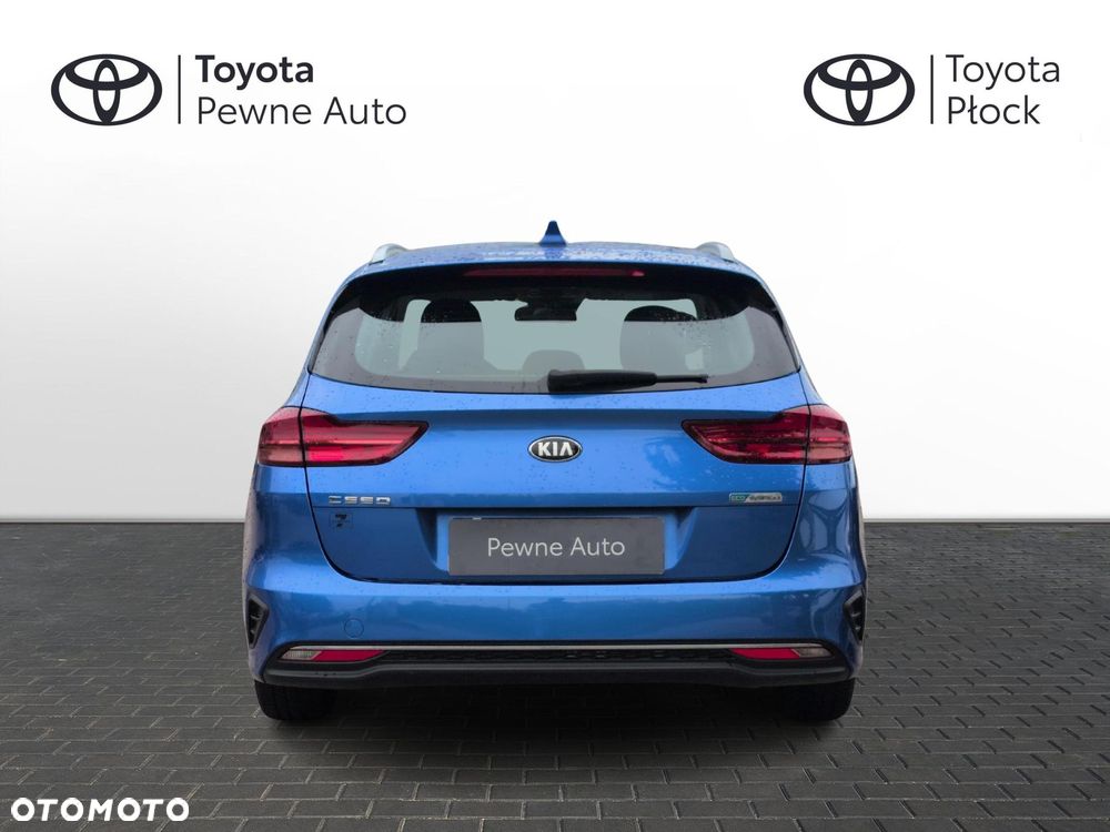 Kia Ceed 1.6 CRDi SCR M - 4