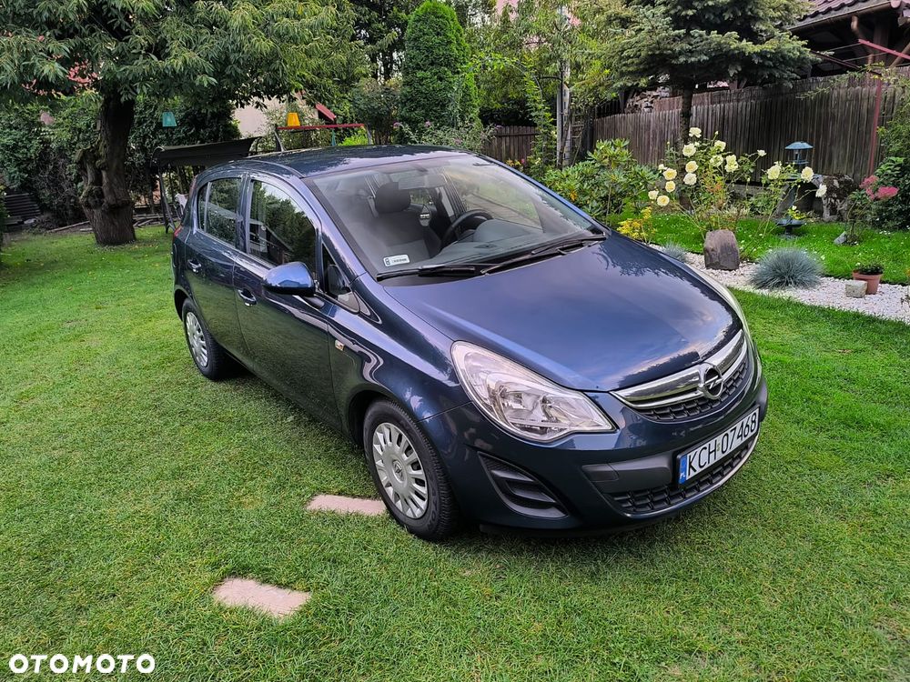 Opel Corsa 1.2 16V Essentia - 1