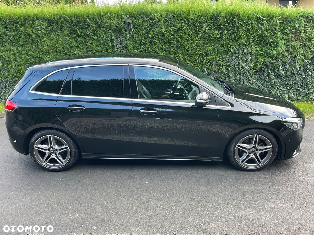 Mercedes-Benz Klasa B 200 d AMG Line 8G-DCT - 14