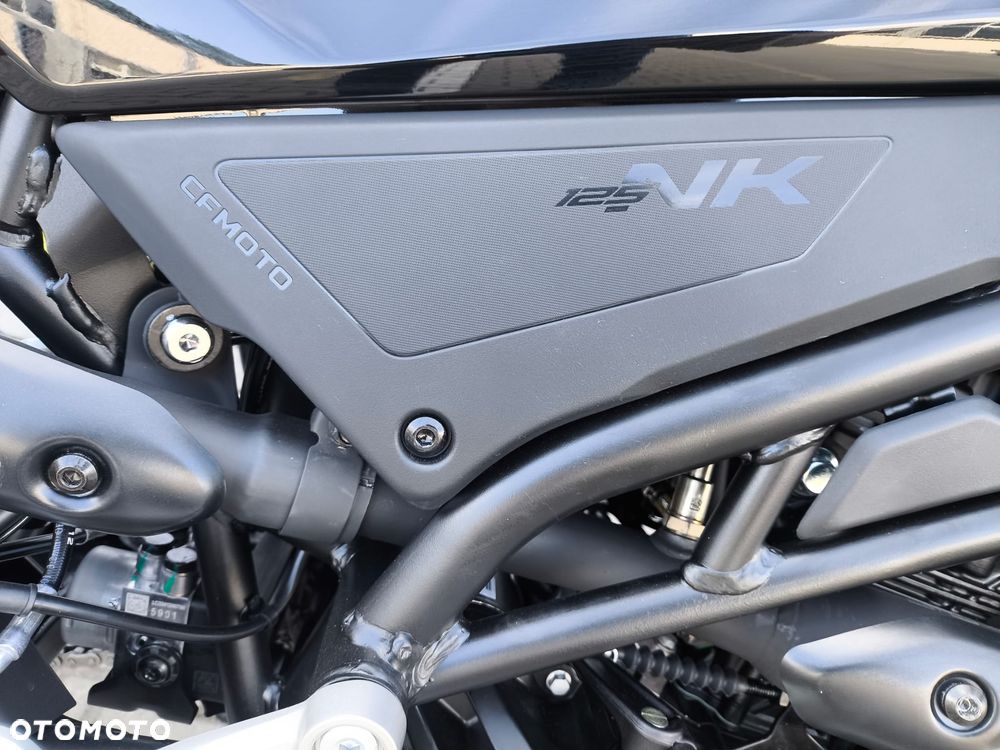 CFMoto NK - 12