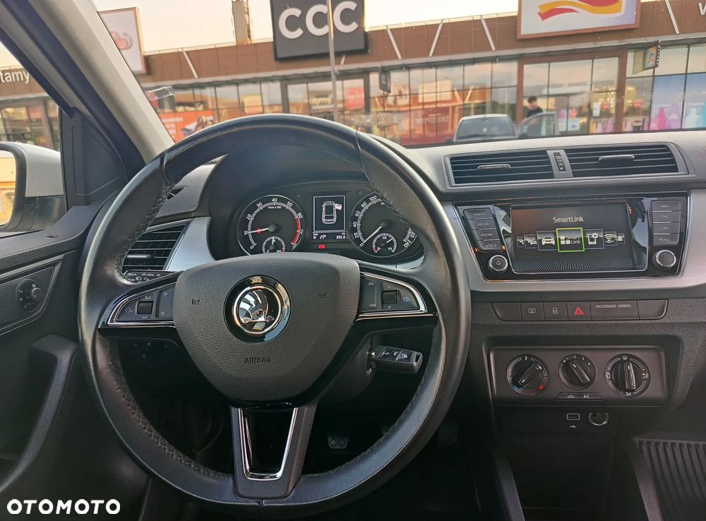 Skoda Fabia 1.0 TSI Ambition - 10