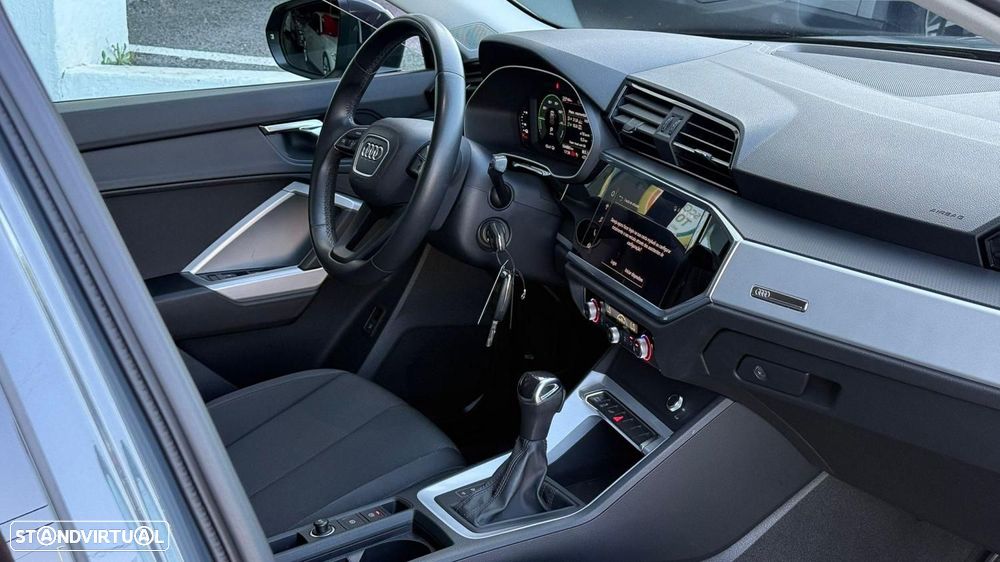 Audi Q3 45 TFSIe S tronic - 10