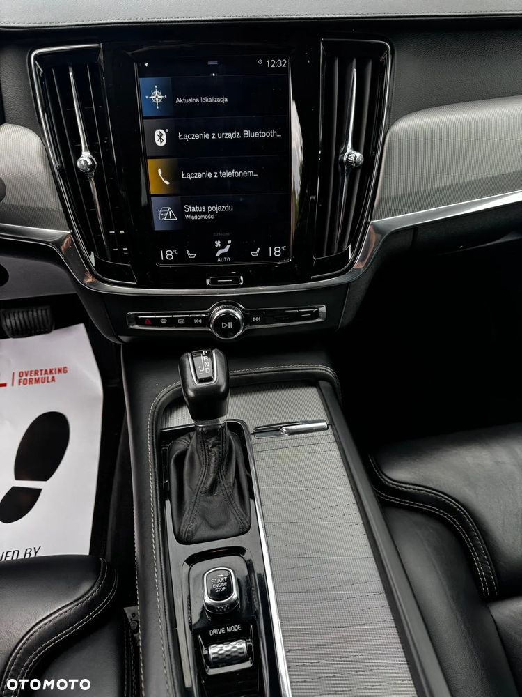 Volvo S90 D4 Inscription - 33