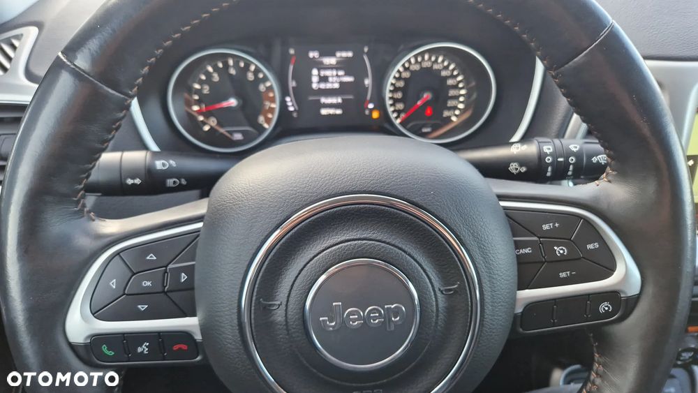 Jeep Compass 1.4 MultiAir Longitude - 13