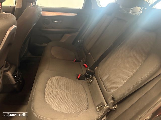 BMW 225xe Active Tourer Line Sport - 28